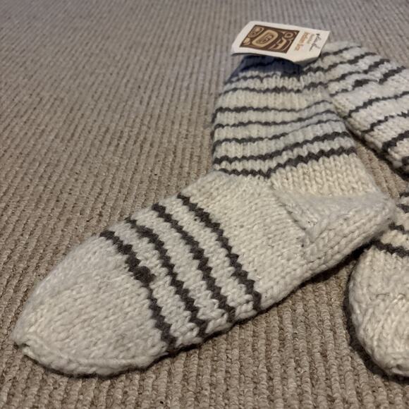 Vintage Eddie Bauer Hand Knit Indian Sox Wool NWT - Picture 2 of 9